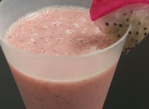 Una foto de Licuado de Pitaya y Manzana