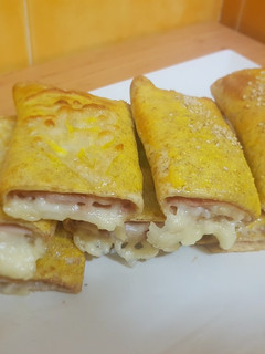 Una foto de Napolitanas de pavo y queso