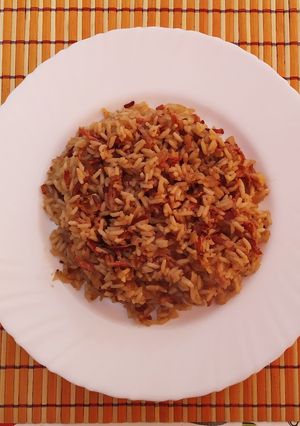 Una foto de Arroz con bacon