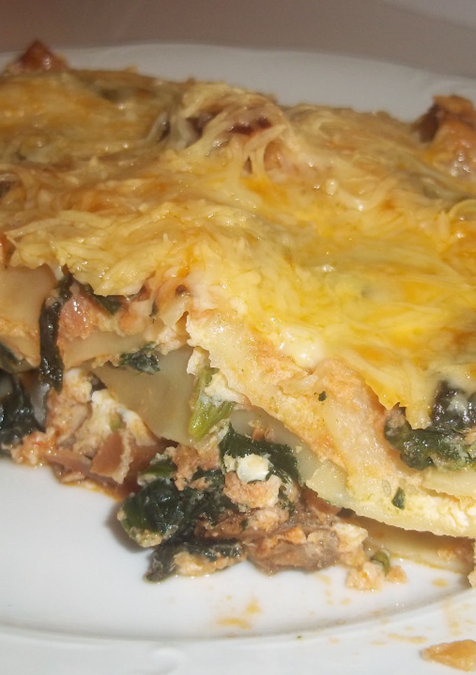 Una foto de Lasaña setas y verduras gratinadas con huevo