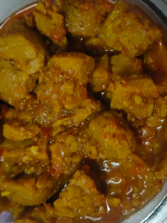 सोया नगेट्स की सब्जी(soya nuggets ki sabzi recipe in hindi) रेसिपी मुख्य फोटो