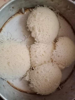 A picture of Idiyappam.