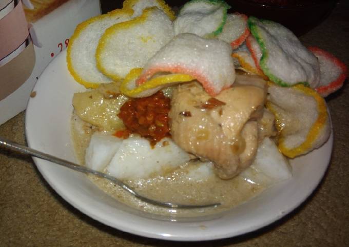 Opor ayam kental