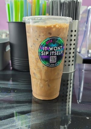 A picture of Snickerdoodle Iced Coffee.