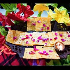 A picture of Maida dry fruits Halwa.