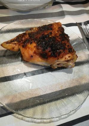 Una foto de Pollo al horno a la mostaza clásico de mi casa