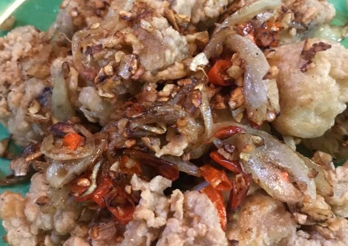 Resep Ayam tepung cabe garam oleh abel - Cookpad