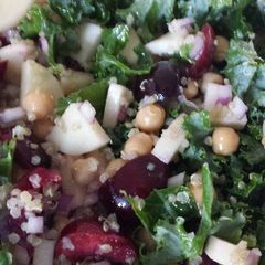 A picture of Quinoa kale Salad.