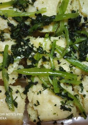 A picture of Besan dhokla.