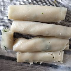 A picture of Rice Flour Snack.