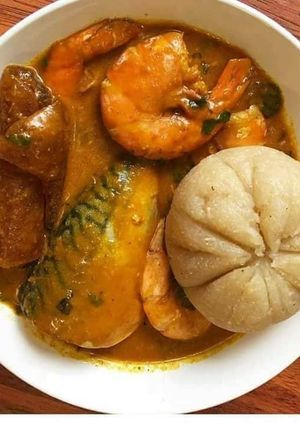 A picture of Ice fish nd boumo serve with eba.