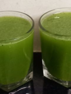 કાચી કેરી ફુદીના નું શરબત (Kachi Keri Pudina Sharbat Recipe In Gujarati) રેસીપી મુખ્ય ફોટો