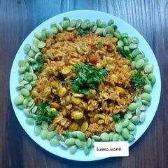A picture of Broad bean seeds rice.