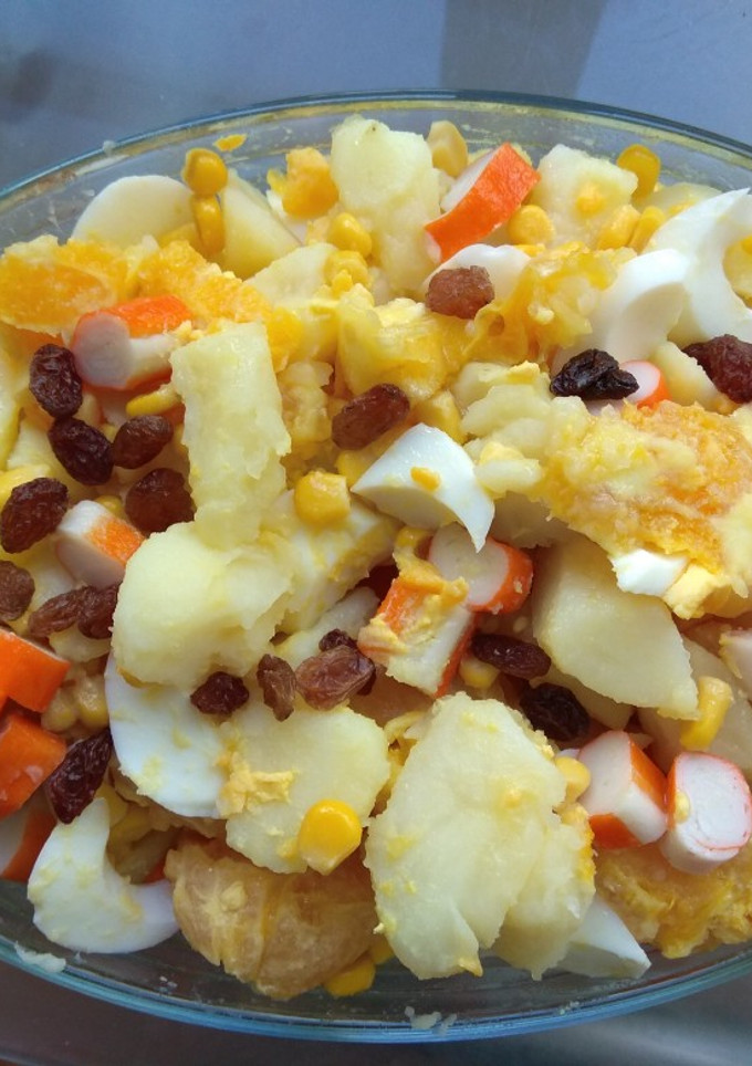 Una foto de Ensalada de naranjas y patatas