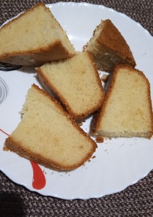A picture of Vanilla cake.
