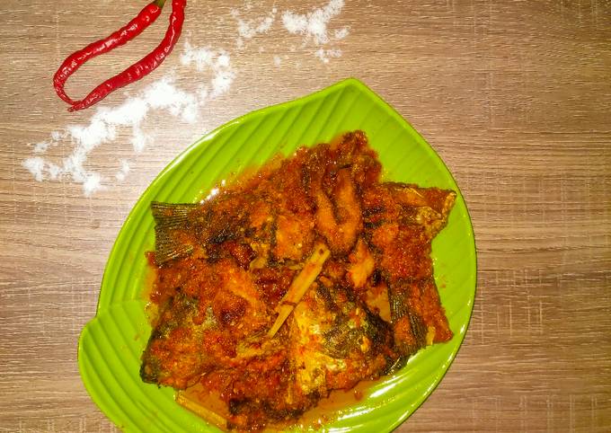 Balado Ikan Mas