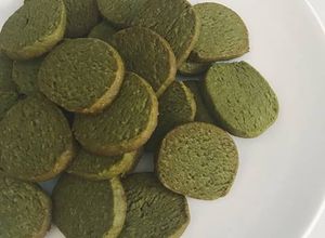 Une photo de 🇯🇵️ Les biscuits au matcha (thé vert japonais), rapides et faciles