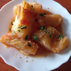 A picture of Sesame Cassava.