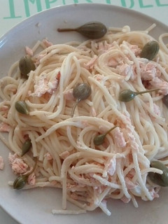 Una foto de 759 Espaguetis con salmón