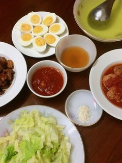 Hình của món Thịt viên sốt cà chua.