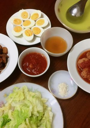 Hình của món Thịt viên sốt cà chua.