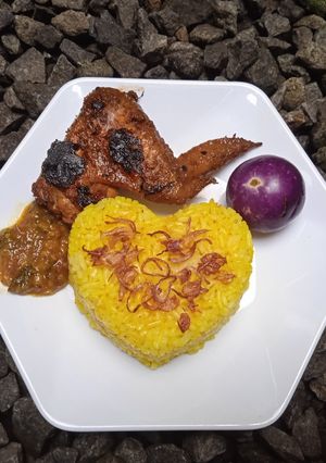 Foto resep Nasi Kuning Favorit