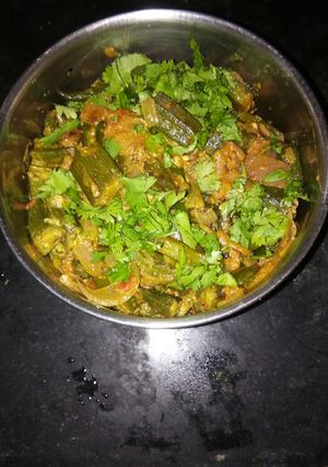 A picture of Bhindi Do Pyaza.