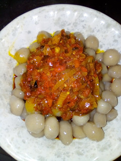 A picture of Cassava balls.