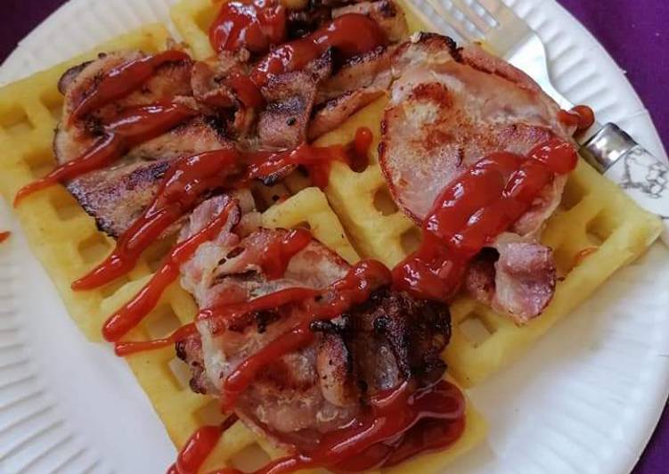 Easiest Way to Make Quick Potato waffles and bacon