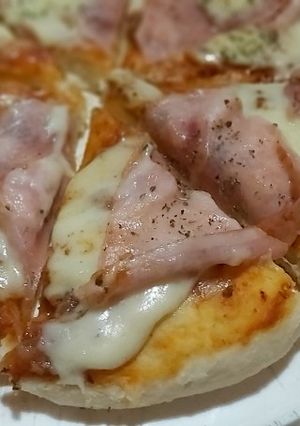 Una foto de Pizza con harina leudante