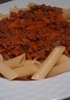 Una foto de Salsa bolognesa simple