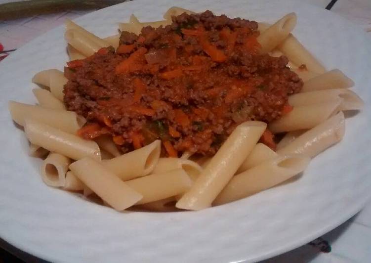 Salsa bolognesa simple