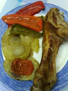 Una foto de Jarretes de cordero al horno