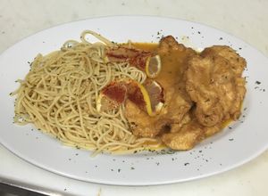 Una foto de Pollo ala francesa