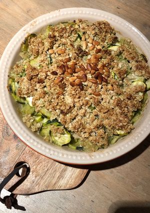 Une photo de Crumble de courgettes, flocons d’avoine