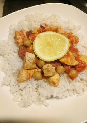 A picture of Spicy chickpea and chicken dinner :) #worldpulseday.