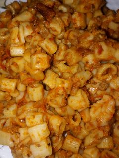 صورة لوصفة مكرونه باللحمه المفرومه 🍝
