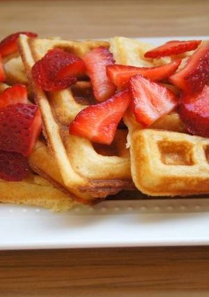 A picture of Easy-Breezy Waffles.