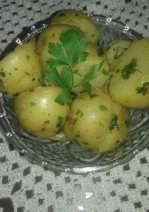Una foto de Papitas al perejil