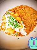 Crêpes d'épinards garnies de légumes et sauce au miel (facultatif)