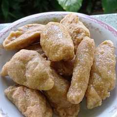 A picture of Pempek Indomie.
