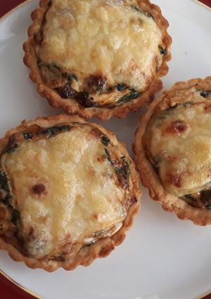 Una foto de Mini quiches de espinacas