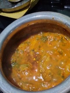 बोंबील तिखलं (Bombil Tikhala Recipe In Marathi) रेसिपी चे मुख्य फोटो