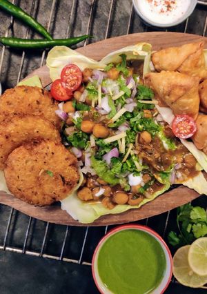 A picture of Hot chaat sizzler.