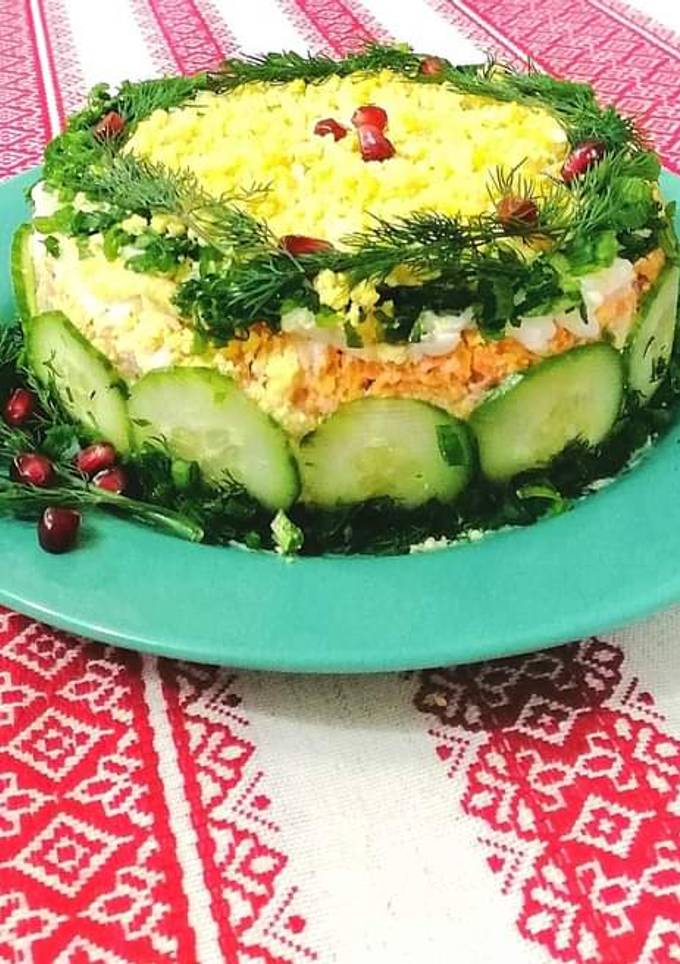 Салат з тунцем