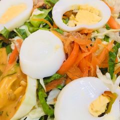 A picture of Egg salad.