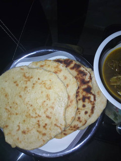A picture of Naan bread.