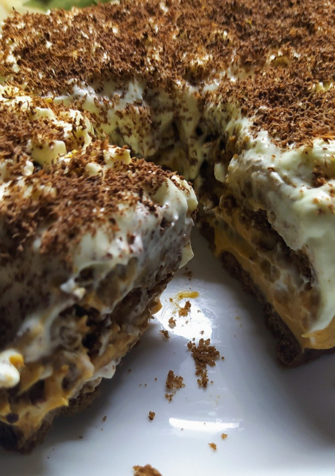Una foto de Torta de Galletitas de Chocolate y Crema de Café