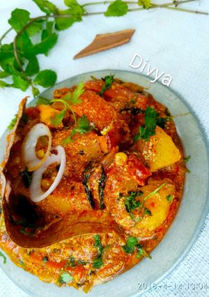 A picture of Coconut milk aloo masala curry.
