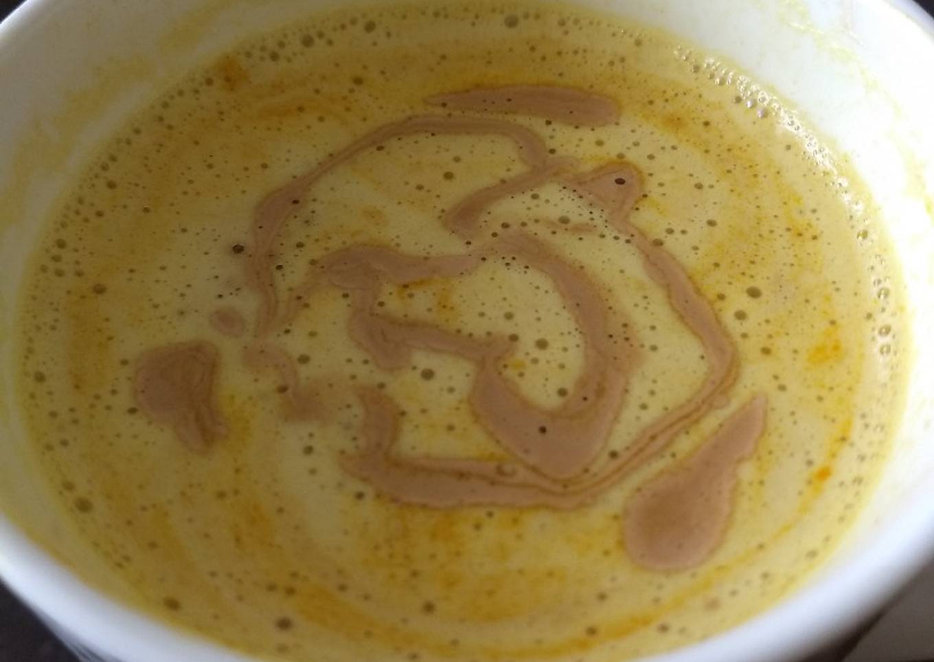 Turmeric latte
